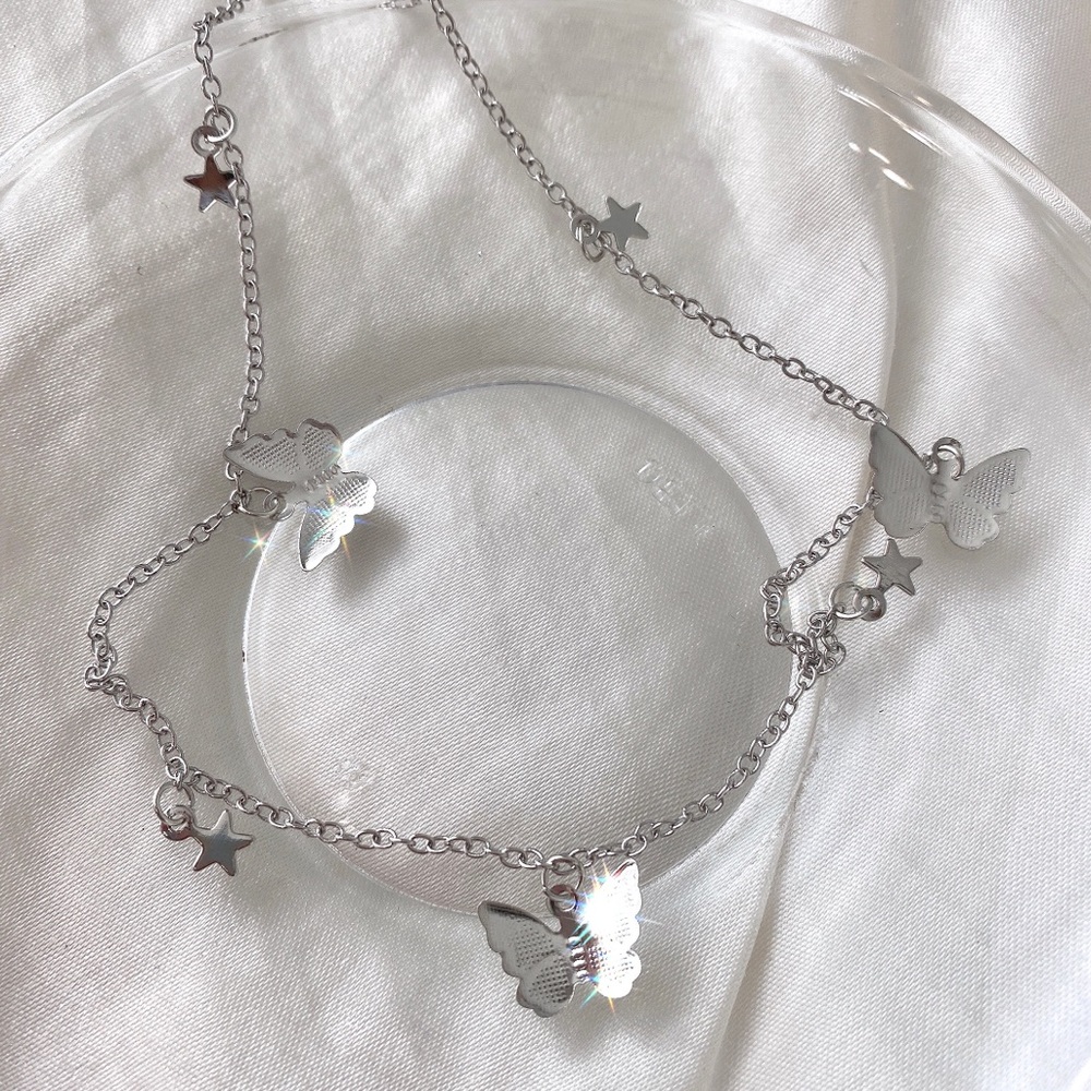 NEW IN! silver butterfly & star choker (buy 1 get two free!!!)